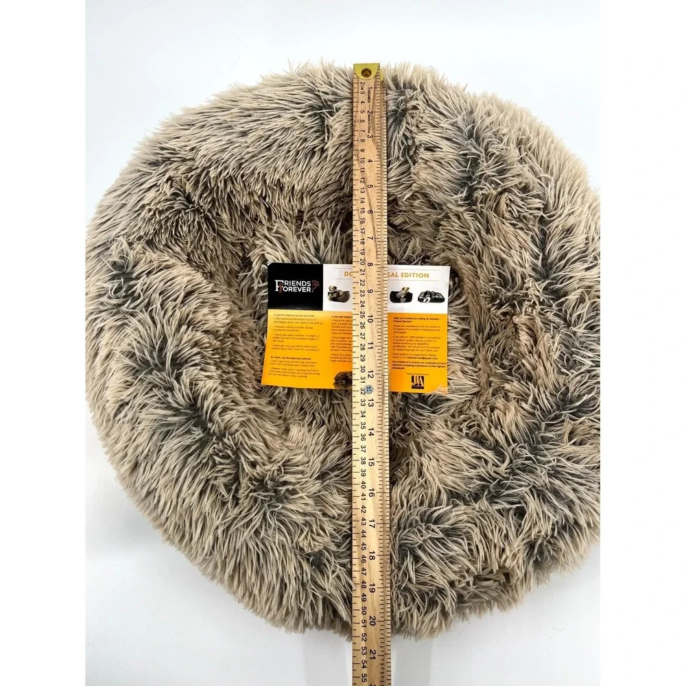 Madison Park Coco Faux Fur Self‎ Warming Indoor Round Pet Bed Cuddler Small TORN